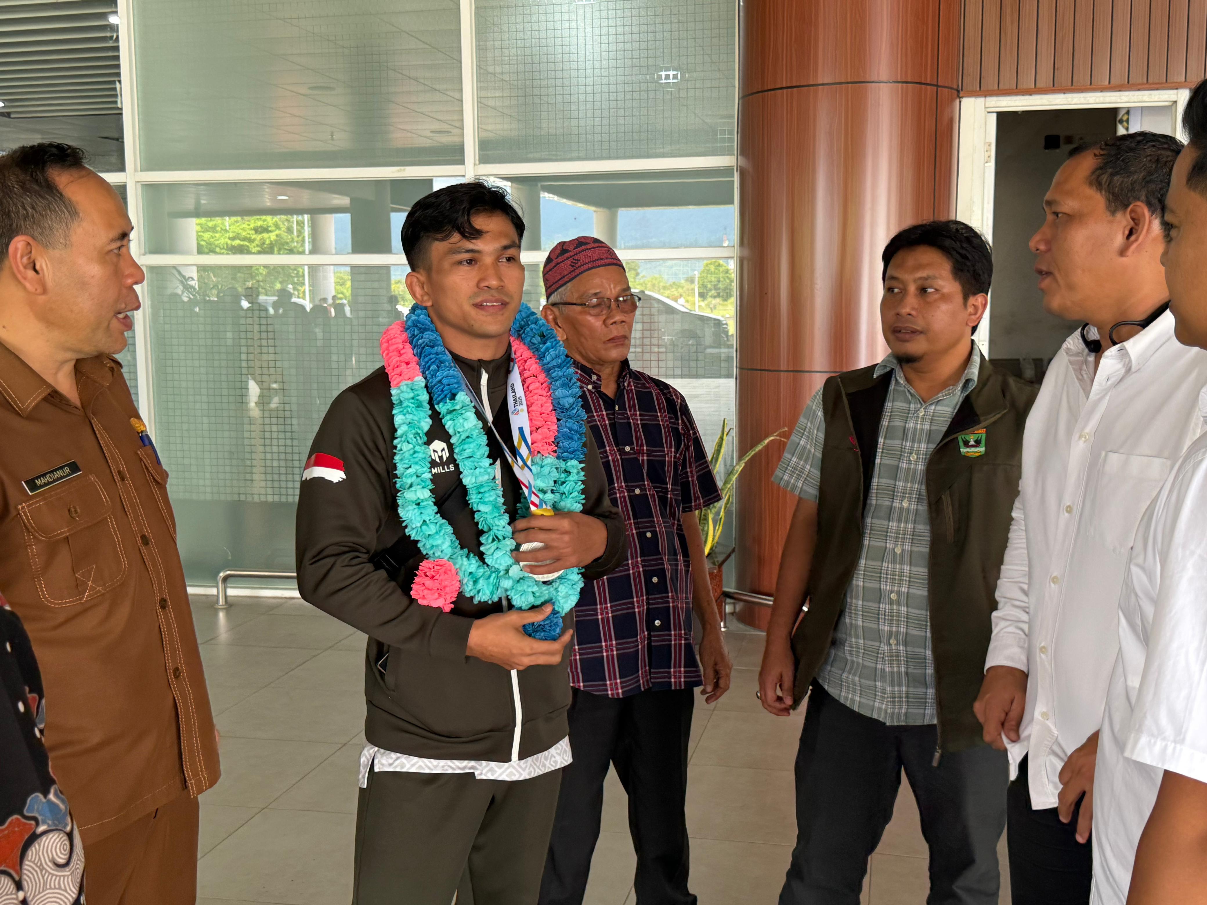 Gilang, Peraih Perak SEA Games 2025  